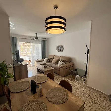Διαμέρισμα Rent4 Huelin