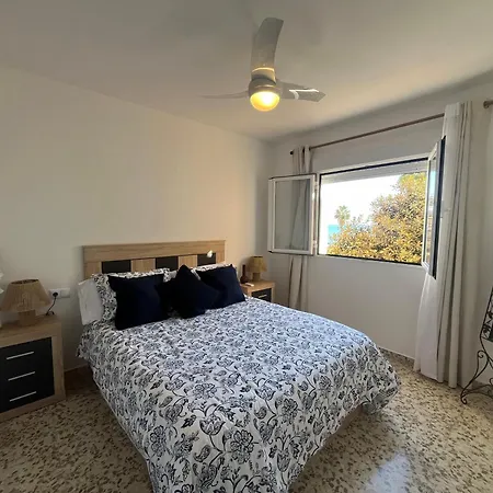 Rent4 Huelin Apartament *