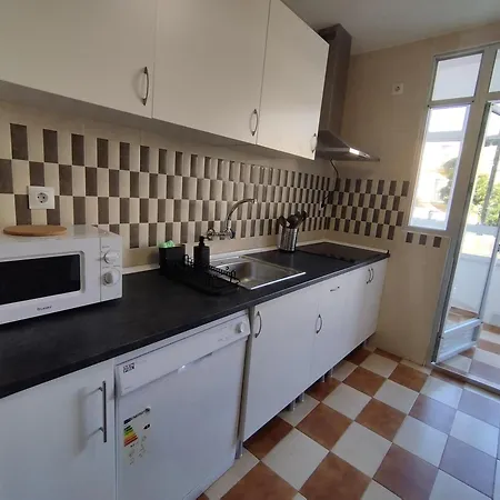 Rent4 Huelin Apartment Malaga